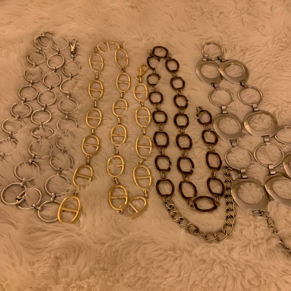 Set of four link belts
